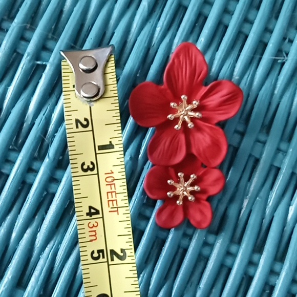 Red Tropical Flower Earrings - Picture 5 of 6